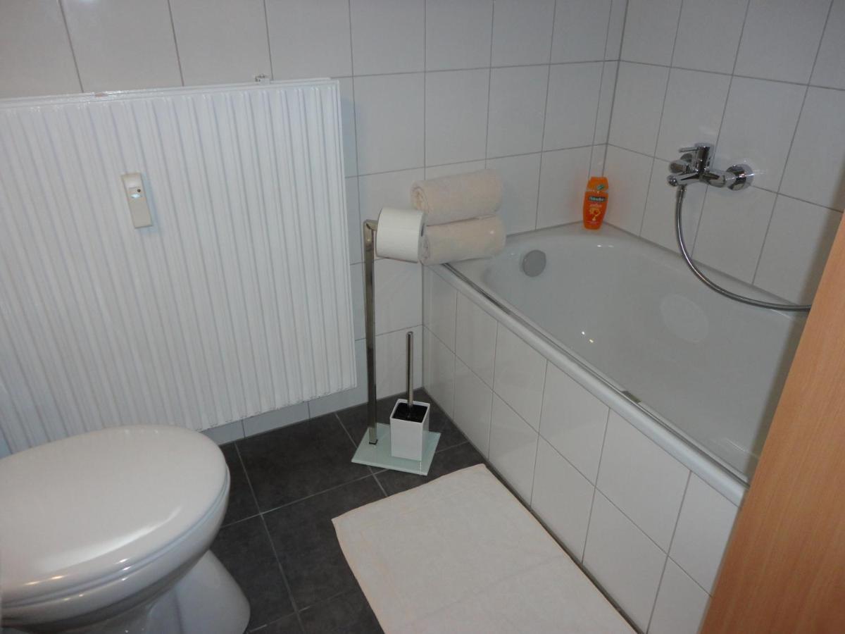 Ferienwohnung Antel Andernach Bagian luar foto